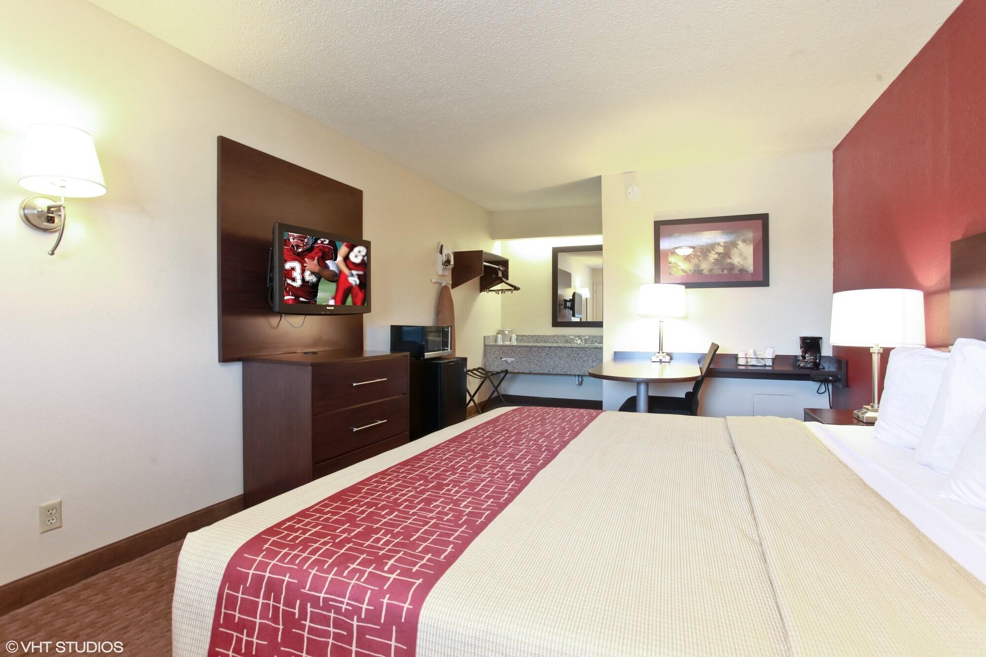 Red Roof Inn Michigan City Exterior photo